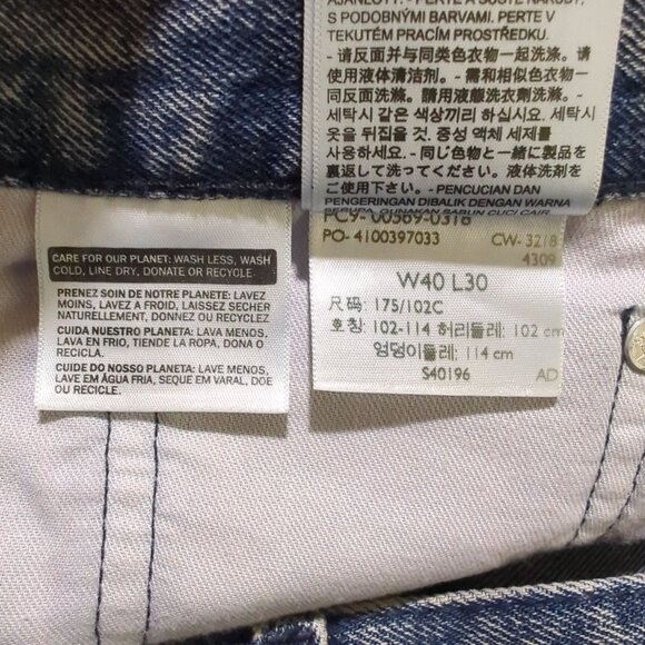 Levis Mens 569 Light Blue Acid Wash Relaxed Straight Fit Jeans W 40 L 30 - Picture 8 of 14